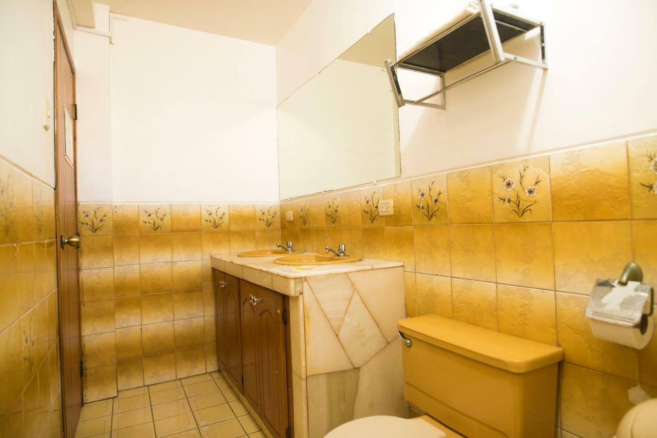 North Star Hostal Γκουαγιακίλ Εξωτερικό φωτογραφία